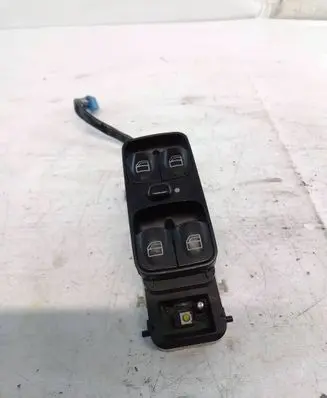 Mercedes-Benz C W203 Electric window control switch A2038200110