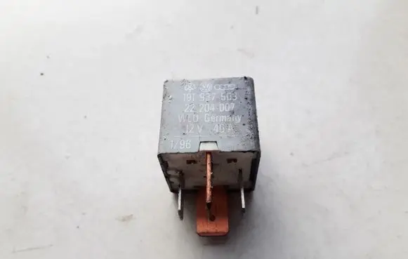 Volkswagen Polo III 6N 6N2 6NF Other relay 191937503 22204007