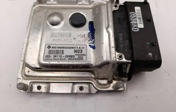 KIA Ceed Engine control unit/module 391102BRBD