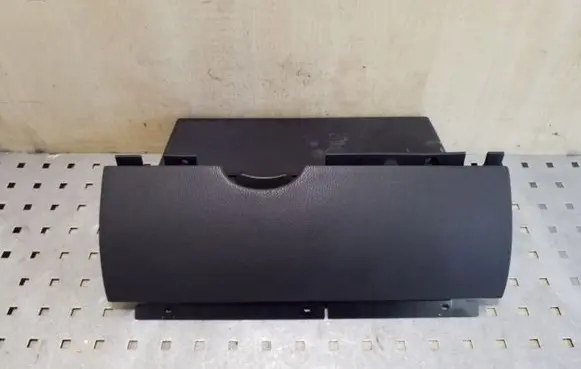 Nissan Pathfinder R51 Glove box 68275EB400