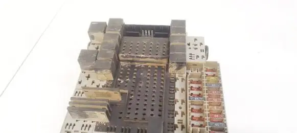 Volvo S80 Fuse box set 9494509 9494343