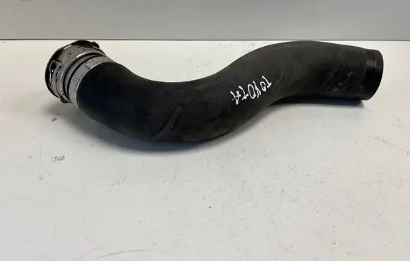 Toyota Avensis T250 Engine coolant pipe/hose