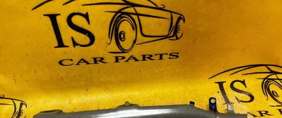 Renault Megane IV Fender mounting bracket 631220874R
