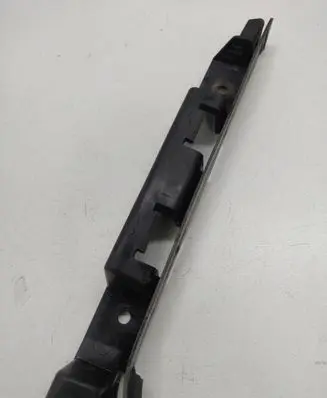 BMW 5 E60 E61 Front bumper mounting bracket 8223248 51118223248 72758411