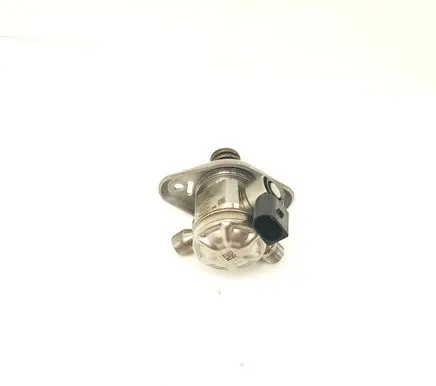 Mercedes-Benz CLA C118 X118 Fuel injection high pressure pump A2820700001 166303162R