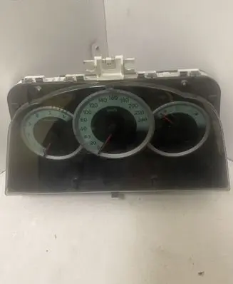 Toyota Corolla Verso E121 Speedometer (instrument cluster) 838000F090
