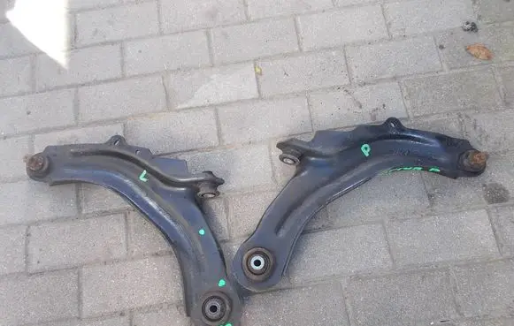 Renault Captur Front control arm