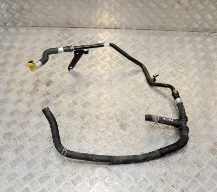Ford Mustang VI Engine coolant pipe/hose GR3318K582AB