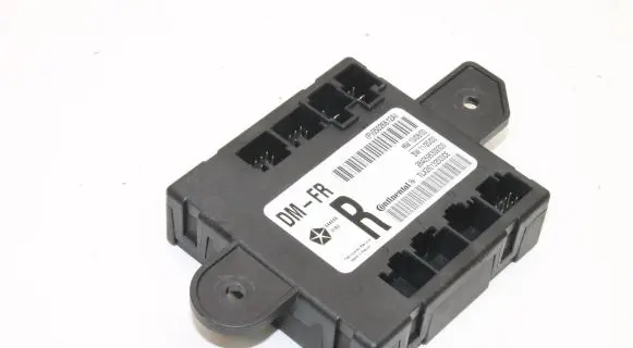 Chrysler 300C Door control unit/module 05026612AI