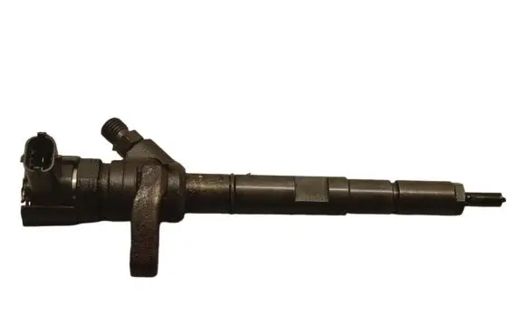 KIA Sorento Fuel injector 338004A500