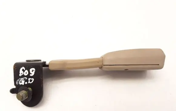 Honda Legend III KA9 Rear seatbelt buckle