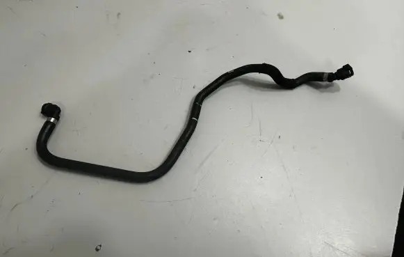 BMW 5 G30 G31 Engine coolant pipe/hose 8602600 9844478