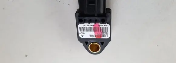 Mitsubishi Outlander Airbag deployment crash/impact sensor