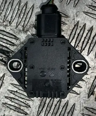 Audi A4 S4 B7 8E 8H ESP acceleration yaw rate sensor 8E0907637B 6261283DC