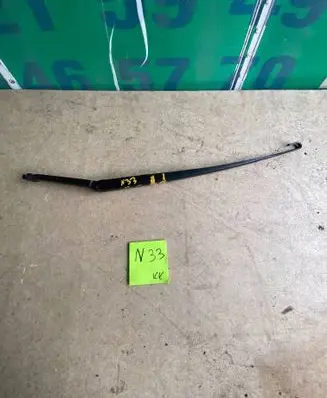 BMW 3 E46 Front wiper blade arm