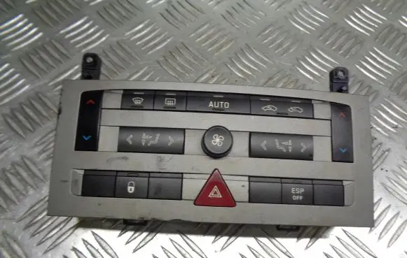 Peugeot 407 Interior fan control switch 96573322YW01