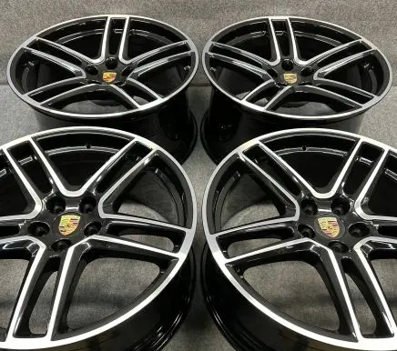 R20 alloy rim