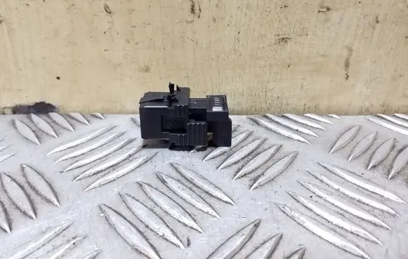 BMW X5 E70 Brake pedal sensor switch 31468896 6967601