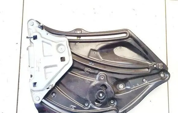 Mercedes-Benz E W212 Sliding door window regulator with motor A2076701403 977654103