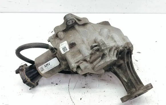 Gearbox transfer box case