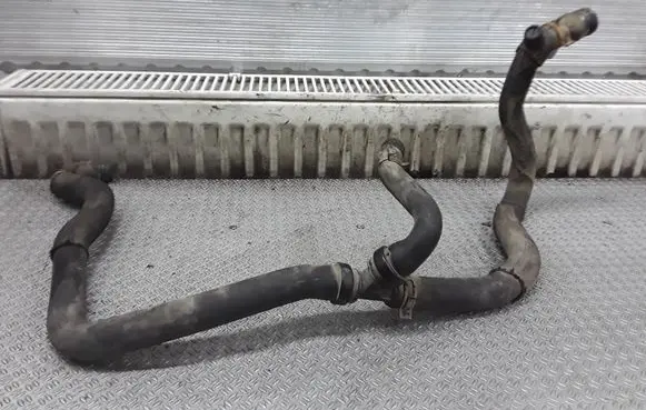 Renault Scenic II - Grand scenic II Engine coolant pipe/hose