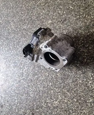 Peugeot 207 Throttle valve