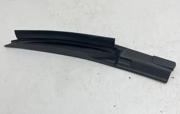 Tesla Model 3 Wiper trim 150493600A 109074 150493400A