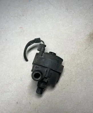 BMW 6 G32 Gran Turismo Electric auxiliary coolant/water pump 8605322