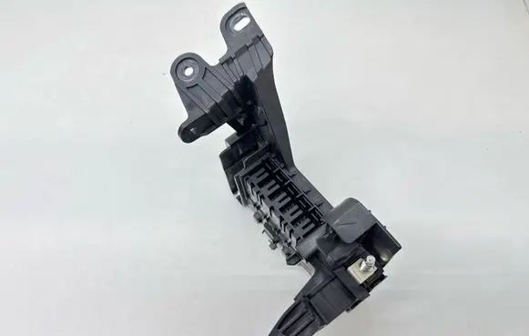 Mercedes-Benz ML W166 Fuse module A1665402150