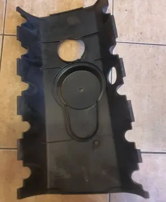 Volkswagen Golf I Engine cover (trim) 0Z103503H 070103503E A6GE25