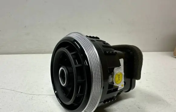 Audi A3 S3 8V Dashboard side air vent grill/cover trim 6V0820901 511877300D