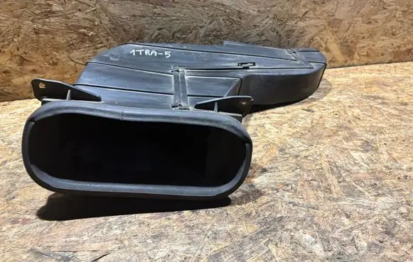Ford Transit Air intake duct part 6C1118713BD