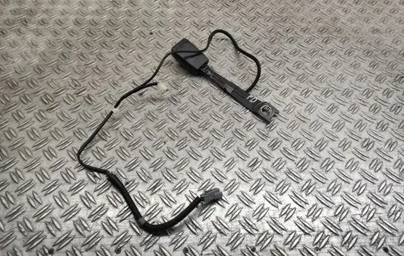 Toyota Auris 150 Front seatbelt buckle 237179