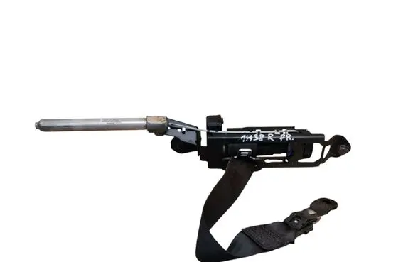 Volvo V70 Front seatbelt 6023763R0F 0506300028