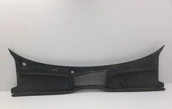 Audi A4 S4 B9 Wiper trim 8W2819403