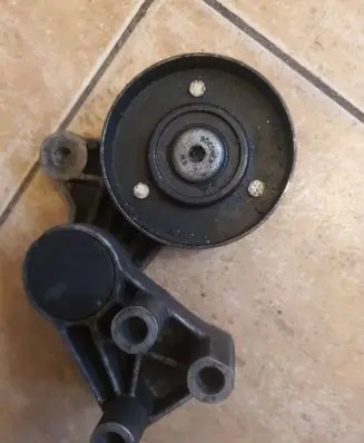Audi A6 S6 C4 4A Air conditioning tensioner 0580bv