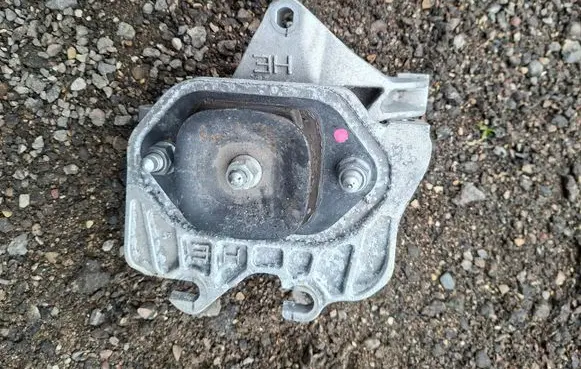 Renault Symbioz Gearbox mount 112531060R