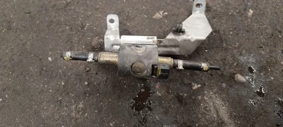 BMW X5 E53 Webasto auxiliary heater fuel pump 6910489