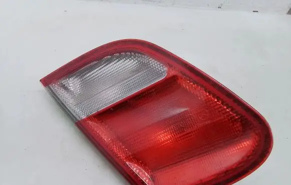 Mercedes-Benz CLK A208 C208 Tailgate rear/tail lights