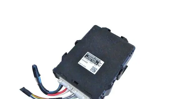 Toyota Prius (XW30) Gearbox control unit/module 8953576010