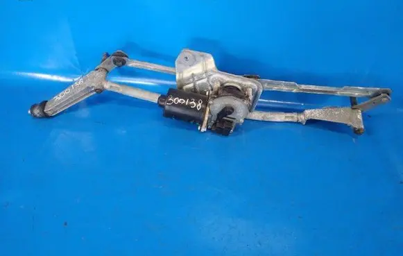 Volvo XC90 Front wiper blade arm 8659968
