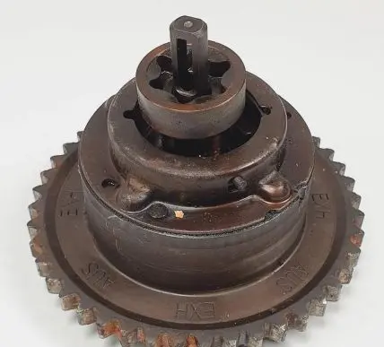 Mercedes-Benz E W211 Camshaft A2710502647