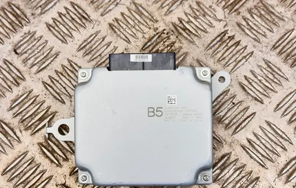 Lexus RX 450H Suspension control unit/module 8924348050