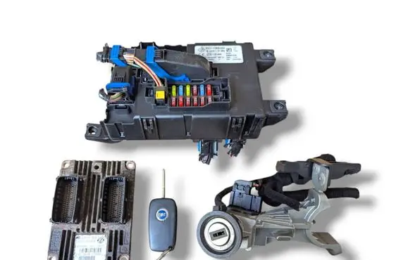 Fiat Punto (199) Engine ECU kit and lock set 61601.098.08 51798649