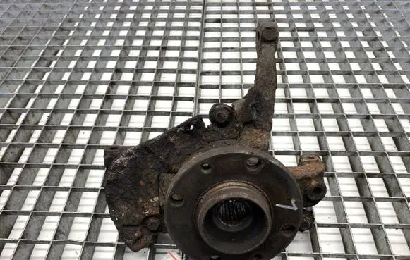 Front wheel hub spindle knuckle