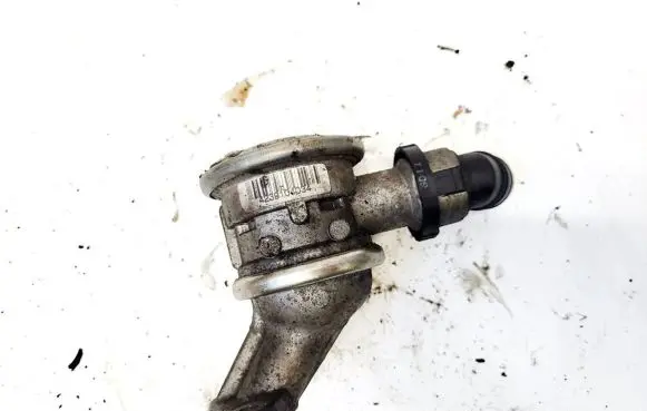 BMW 7 E65 E66 EGR valve 72823801 7508273