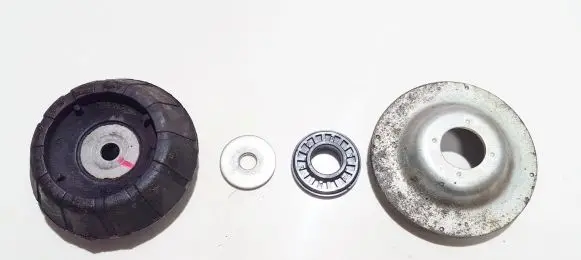 Coil spring mount