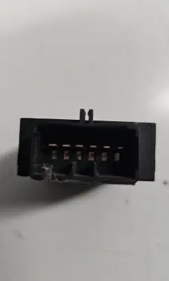 KIA Sorento Fuel tank opening switch 