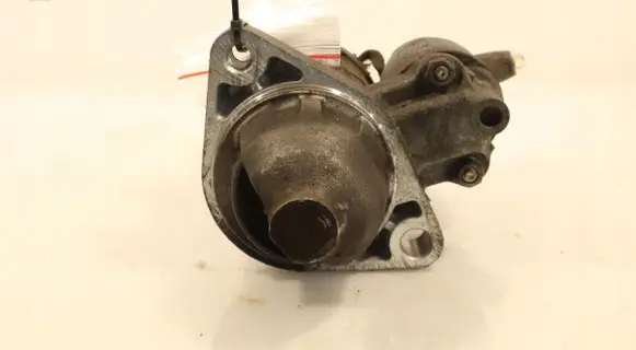 Suzuki Swift I Starter motor 4280008300