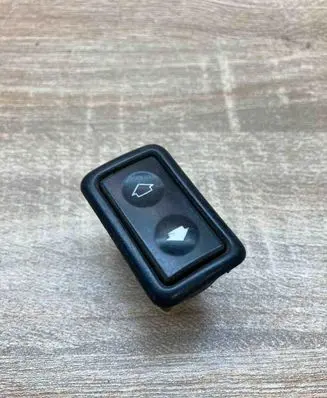 BMW 3 E36 Electric window control switch 8365300